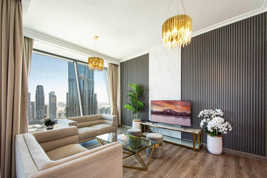 Magnificent New 3 Bedroom With Stunning View To Burj Khalifa & Fountain View Dubaï Extérieur photo